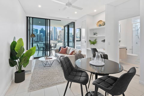 Arise On Hope Street - Accommodation in Brisbane 2