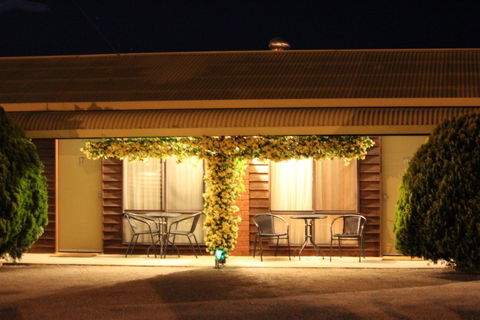 Riverland Motel - Accommodation in Brisbane 0