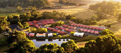 Tall Timbers - Accommodation in Brisbane 0