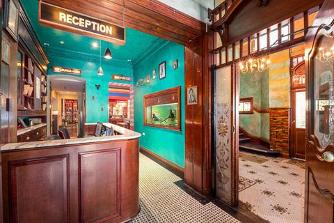 Hotel Harry, An Ascend Hotel - Accommodation in Brisbane 2