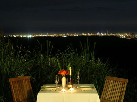 Mountain Edge Studios - Accommodation in Brisbane 0