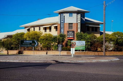 MAS Country Club Motor Inn - Accommodation in Brisbane 0
