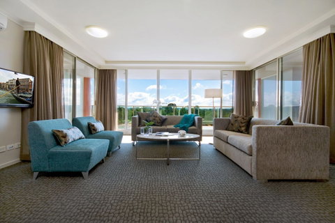 Pacific Suites Canberra - Accommodation in Brisbane 1