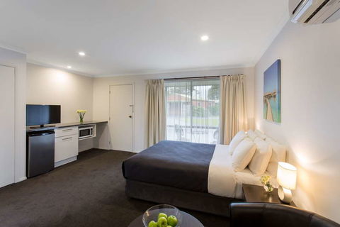 Best Western Colonial Village Motel - Accommodation in Brisbane 2