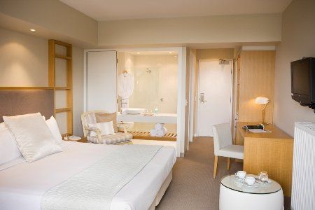 Deep Blue Hotel & Hot Springs - Accommodation in Brisbane 2