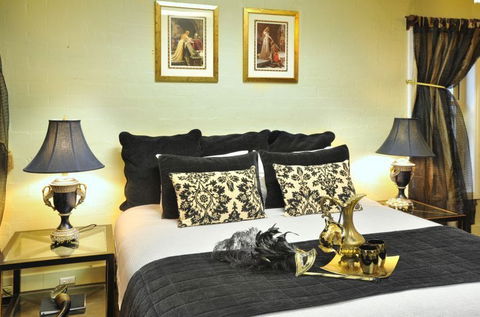 Adeline Bed & Breakfast - Accommodation in Brisbane 15