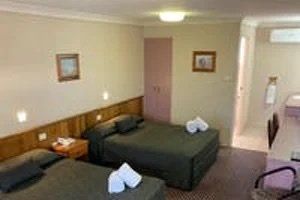 Outback Motel - Accommodation in Brisbane 9