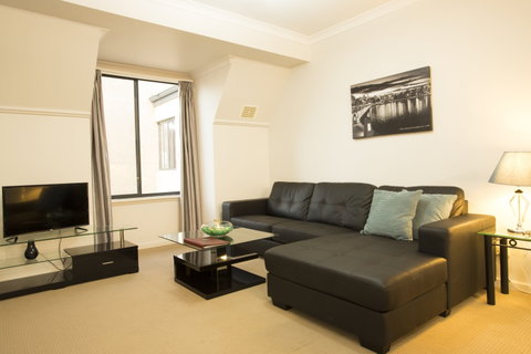 Regal Apartments - Accommodation in Brisbane 8
