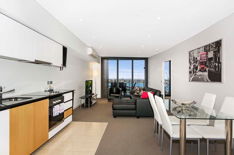 Astra Apartments Perth - Accommodation in Brisbane 9