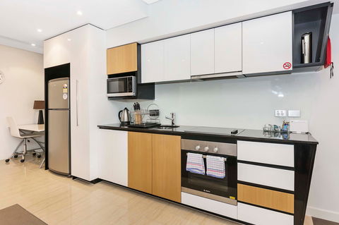 Astra Apartments Perth - Accommodation in Brisbane 16
