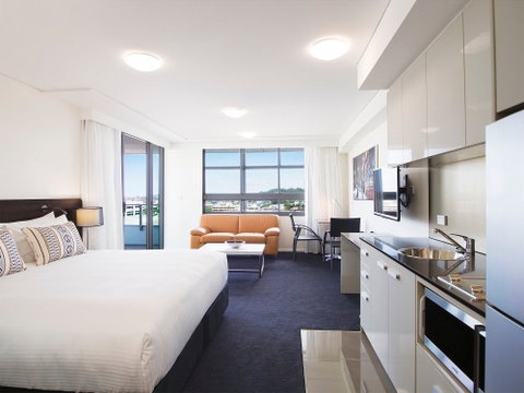 Oaks Grand Gladstone - Accommodation in Brisbane 1