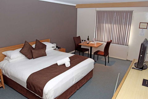 Hospitality Esperance, SureStay By BW - Accommodation in Brisbane 1