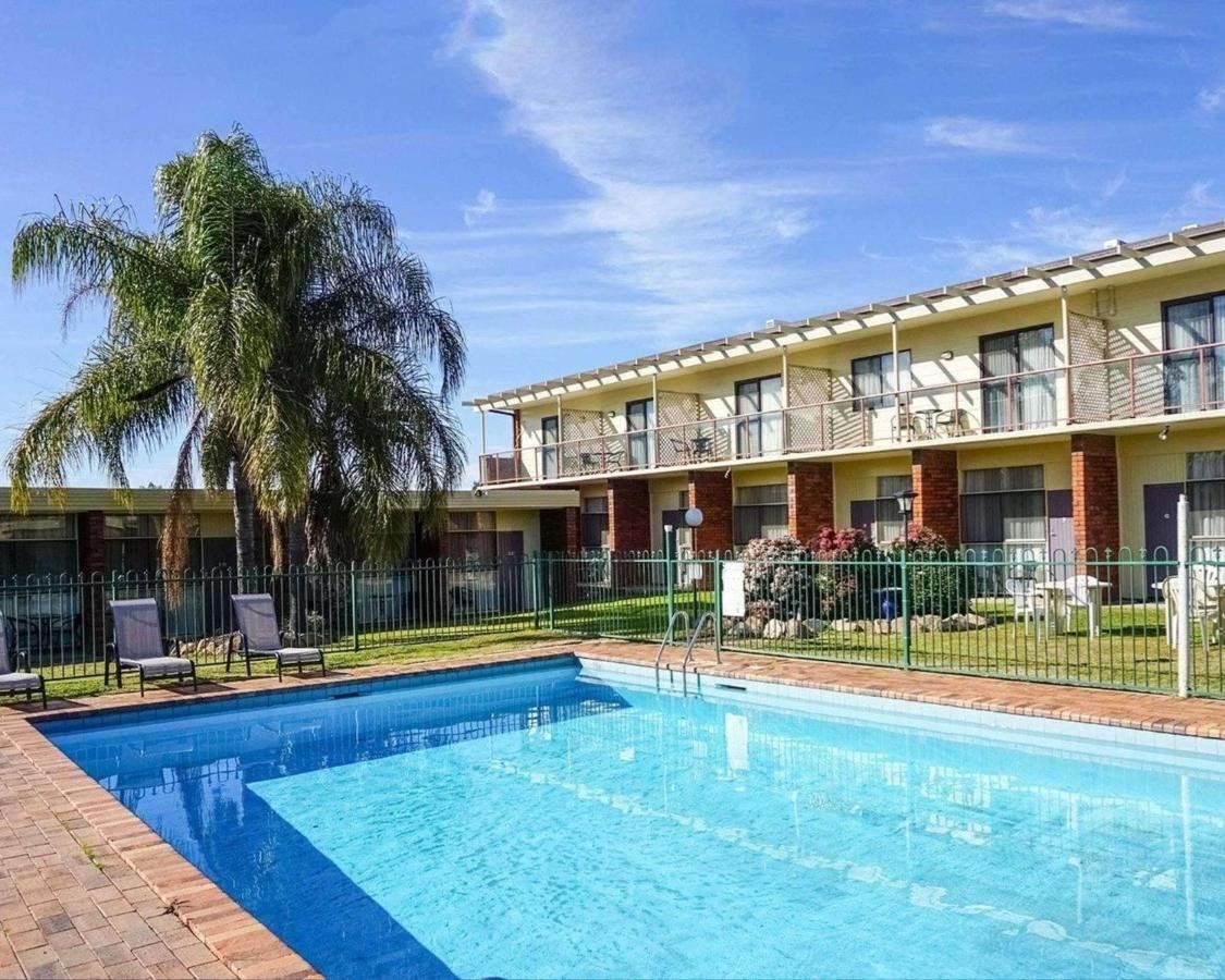 Weabonga NSW Accommodation in Brisbane