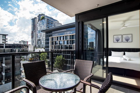 Arise Atlas - Accommodation in Brisbane 1