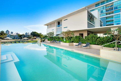 ULTIQA Freshwater Point Resort - Accommodation in Brisbane 2