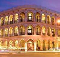 Largs Pier Hotel - Accommodation in Brisbane