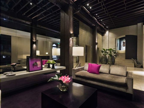 Establishment Hotel - Accommodation in Brisbane 2