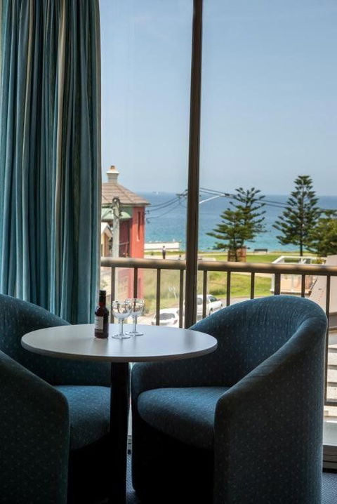 Alloggio Newcastle Beach Hotel - Accommodation in Brisbane 1