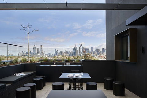 Lanbruk Apartment Hotel-Richomnd Hill - Accommodation in Brisbane 0