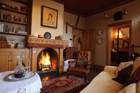 Alice's Cottages - Accommodation in Brisbane 1