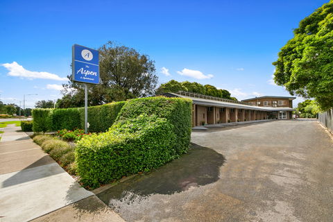 Hotel Aspen & Apartments - Accommodation in Brisbane 0