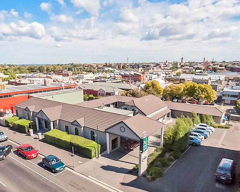Quality Inn & Suites Menzies - Accommodation in Brisbane 1