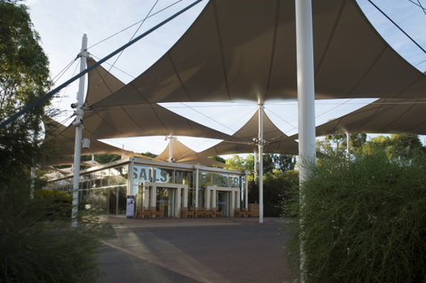 Sails in the Desert Hotel - Accommodation in Brisbane 1