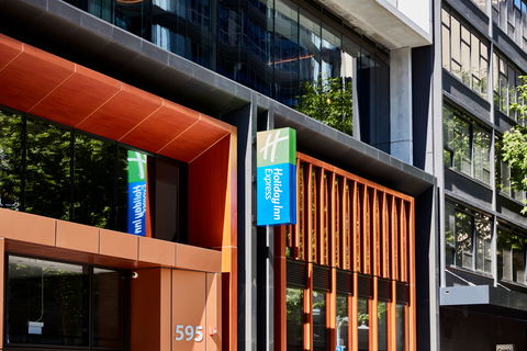 Holiday Inn Express Little Collins - Accommodation in Brisbane 1