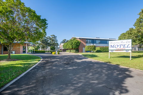 Hawkesbury Race Club Motel - Accommodation in Brisbane 0