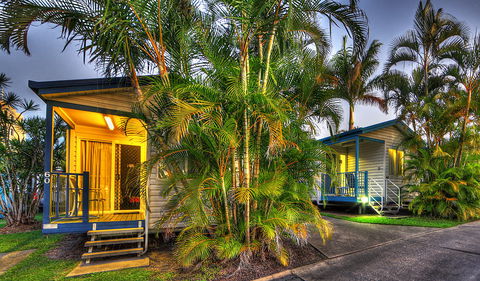 Alex Beach Cabins & Tourist Park - Accommodation in Brisbane 0