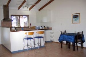 Hillcrest Mountain View Retreat - Accommodation in Brisbane 9