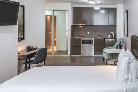 Holiday Inn & Stes Sydney Bondi Junction - Accommodation in Brisbane 2