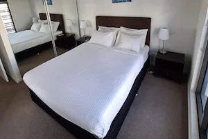 Fleet Lane Apartments - Accommodation in Brisbane 3