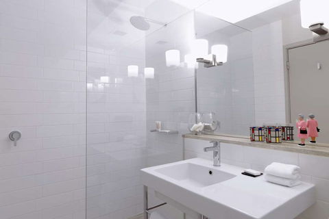 QT Canberra - Accommodation in Brisbane 5