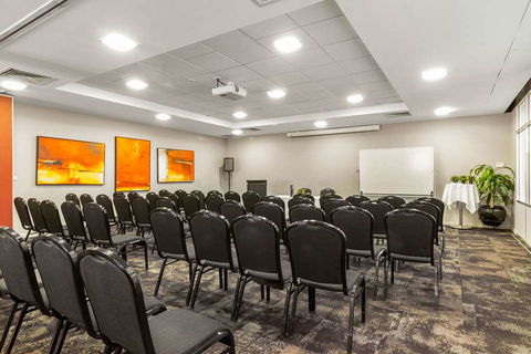 Quality Hotel Dickson - Accommodation in Brisbane 9