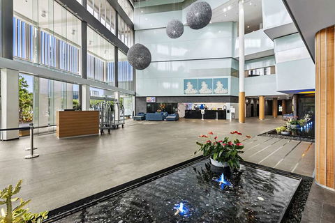 Shangri-La Hotel, The Marina - Accommodation in Brisbane 3