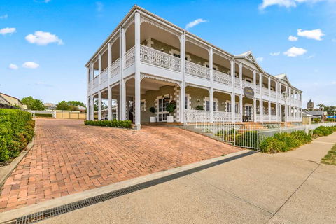 Quality Inn Ashby House Tamworth - Accommodation in Brisbane 1