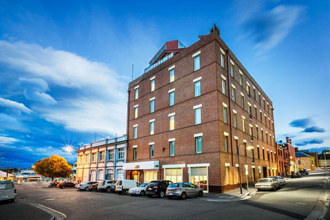 Quest Waterfront Serviced Apartments - Accommodation in Brisbane 0