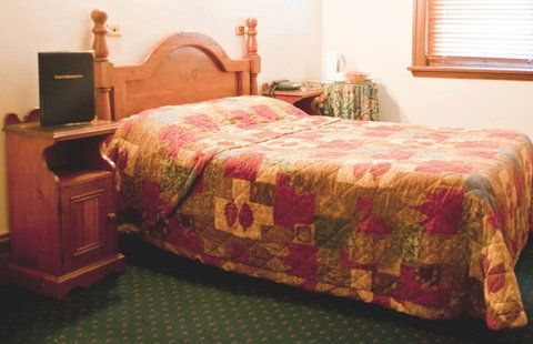 O'Malleys Hotel - Accommodation in Brisbane 1