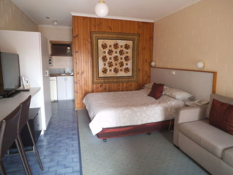 Yarragon Motel - Accommodation in Brisbane 0