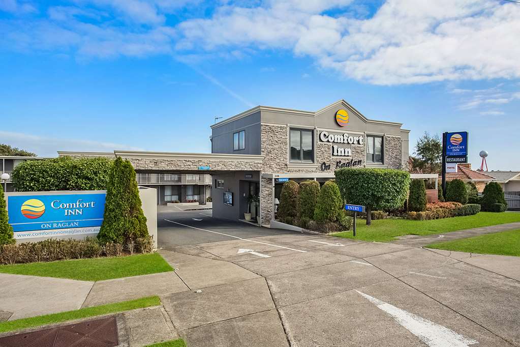 Warrnambool VIC Accommodation in Brisbane