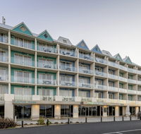 Lady Bay Resort - Accommodation in Brisbane