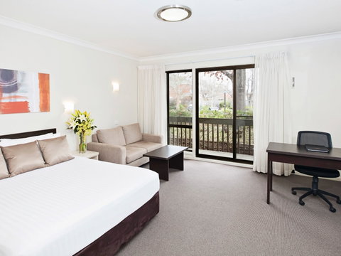 ibis Styles Canberra Tall Trees - Accommodation in Brisbane 0