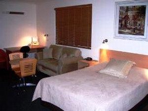 Aston Hill Motor Lodge - Accommodation in Brisbane 1