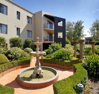Astra Apartments The Griffin