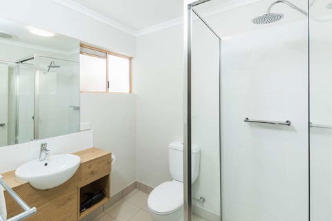 NIghtcap at Balaclava Hotel - Accommodation in Brisbane 0