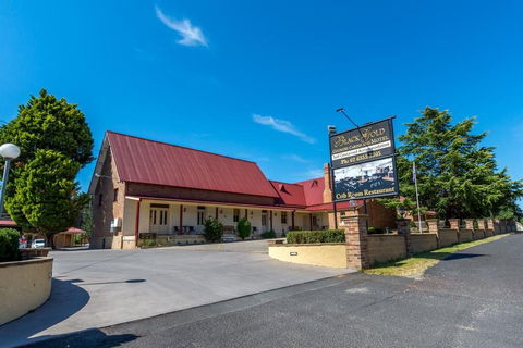 Black Gold Country Cabins And Motel - Accommodation in Brisbane 1