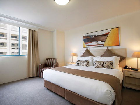 Oaks On Castlereagh - Accommodation in Brisbane 2