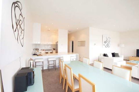 York Cove - Accommodation in Brisbane 10