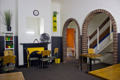 Adelaide Travellers Inn - Accommodation in Brisbane 0